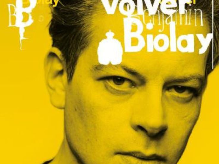 Benjamin Biolay en showcase à la Fnac Saint Lazare