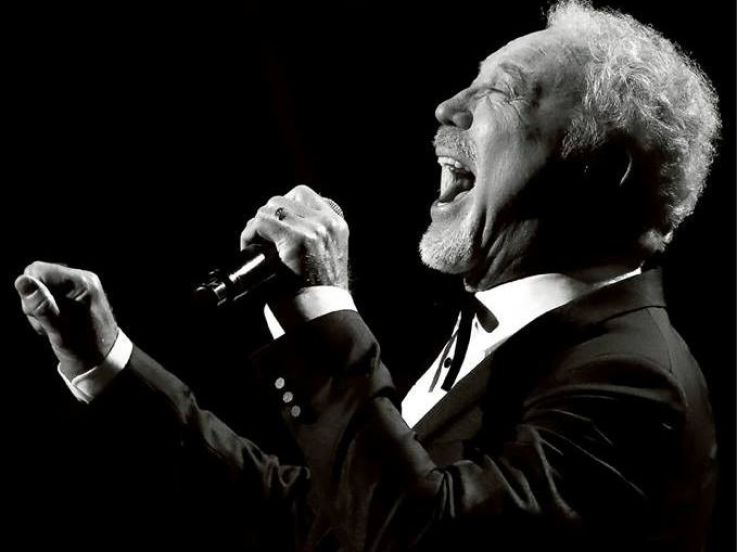 Tom Jones en concert à La Salle Pleyel à Paris en juin 2019