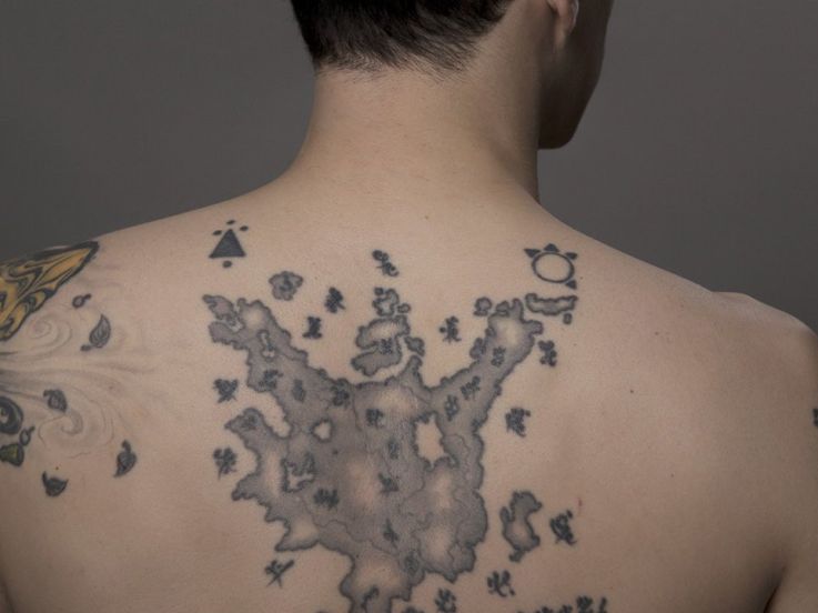 Le Corps des Songes de Nosfell : spectacle chorégraphique et seul en scène à Paris 