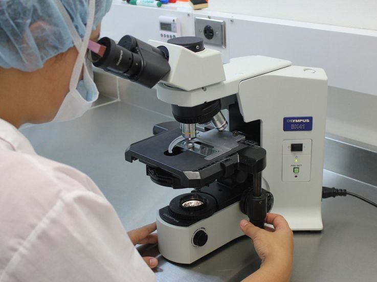 Coronavirus : un centre de dépistage mobile s'installe à la Porte de Versailles