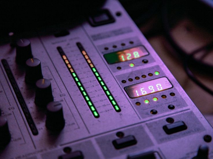 Réouverture des clubs et discothèques : le monde de la nuit manifeste à Paris