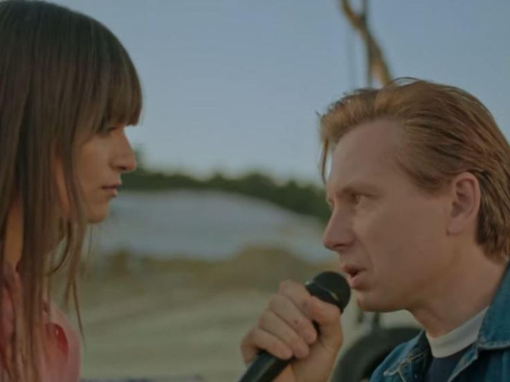 Clara Luciani dévoile « Summer Wine », un duo avec Alex Kapranos de Franz Ferdinand 