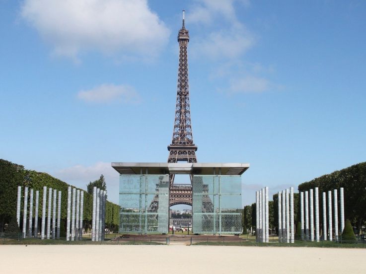 Paris : le « Mur pour la Paix » déménage dans le 15e arrondissement