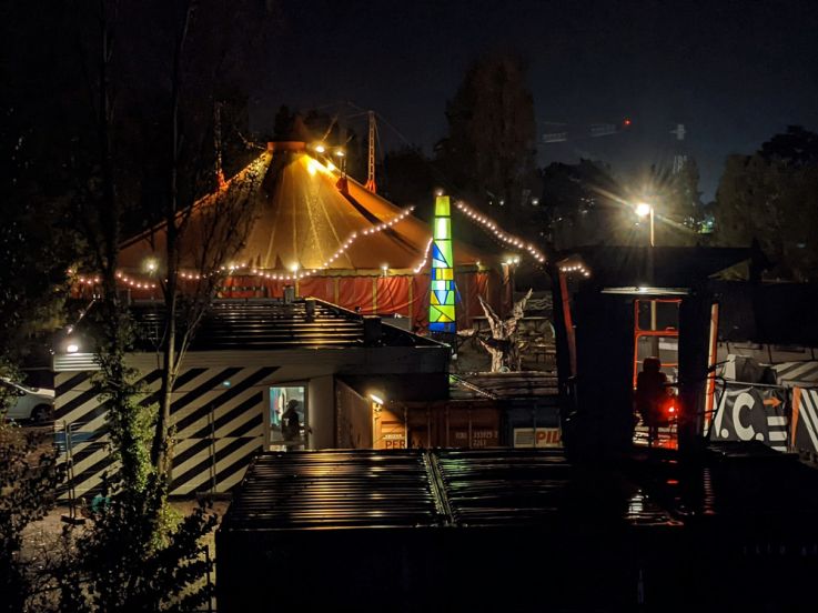 Nuit Blanche 2021 au Kilowatt : cirque, déambulations, installations lumineuses et lives 