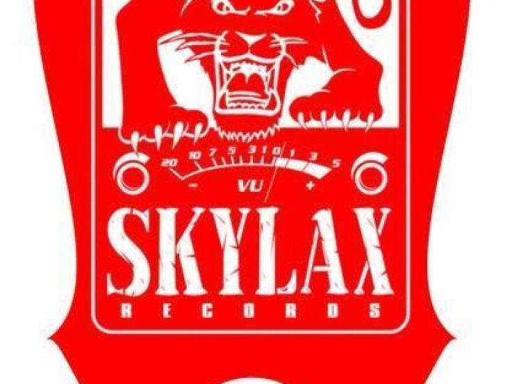 Chez Moune with Skylax All Night Long