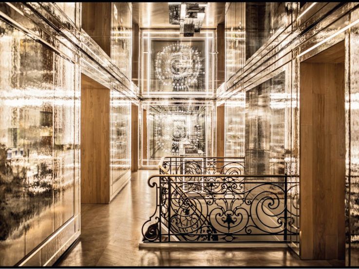 Genre idéal ? L'expo d'art contemporain chez Guerlain