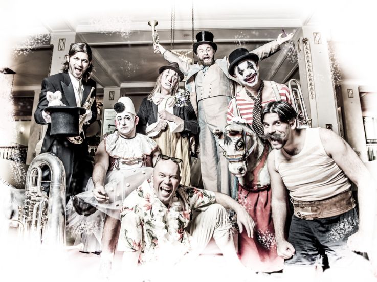 Mnozil Brass en concert à la Seine Musicale