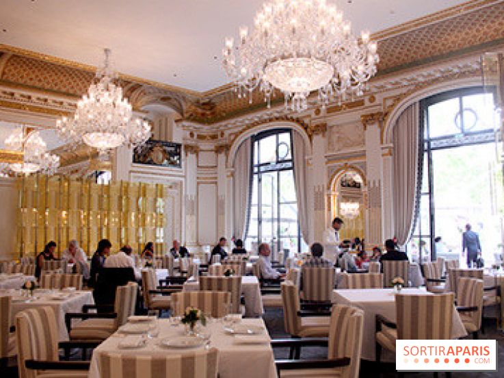 Peninsula : restaurant The Lobby