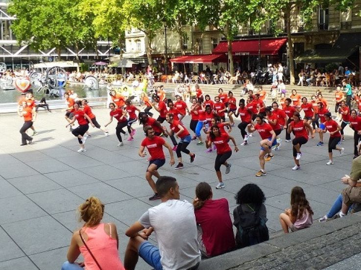 Neoness et La Parisienne s'associent !!!