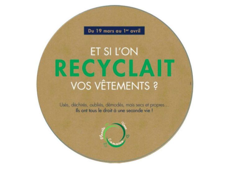 Opération collecte de vêtements chez Camaïeu