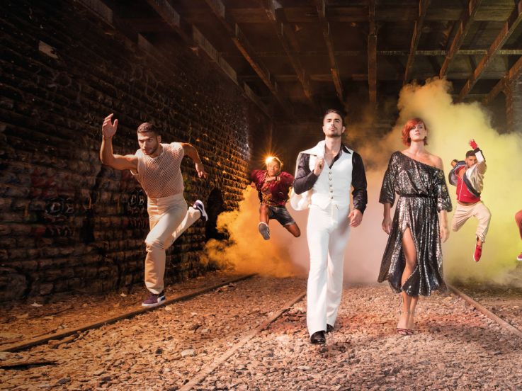 Disco soldes aux Galeries Lafayette avec Fauve Hautot 