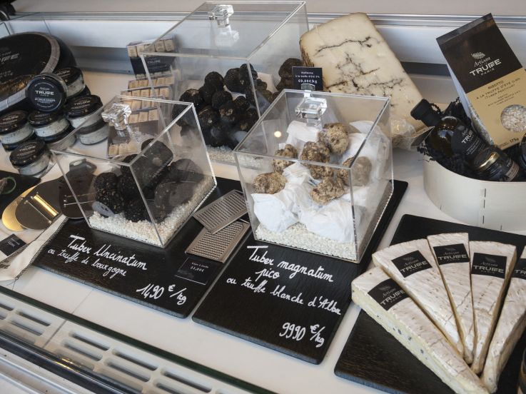 L’Artisan de la Truffe ouvre un pop-up store de Noël chez Fauchon 