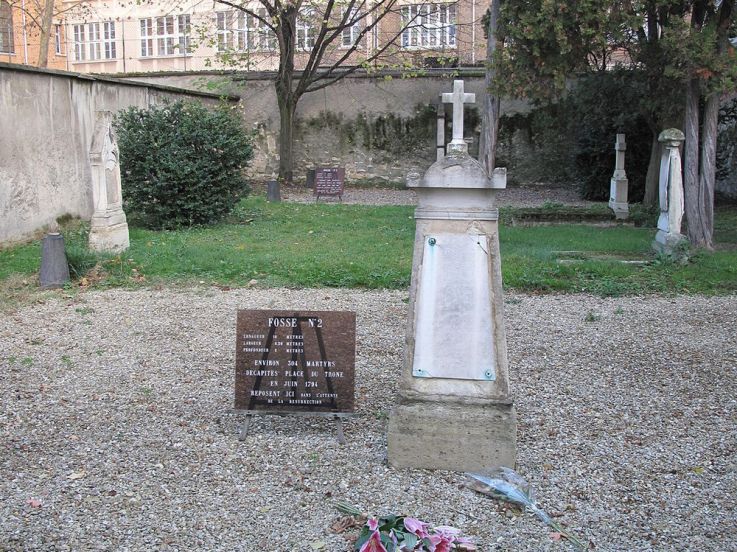 Le cimetière de Picpus, un lieu historique et secret à Paris