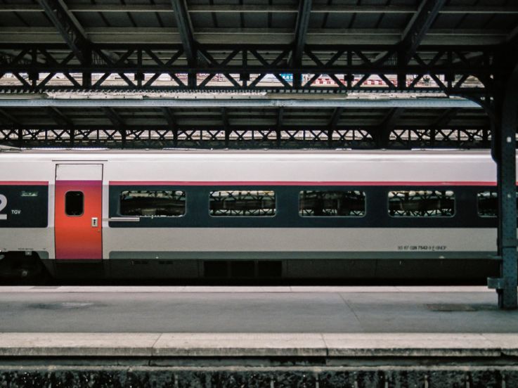 SNCF : bientôt des trains "très bas tarifs" en alternative aux TGV ? 