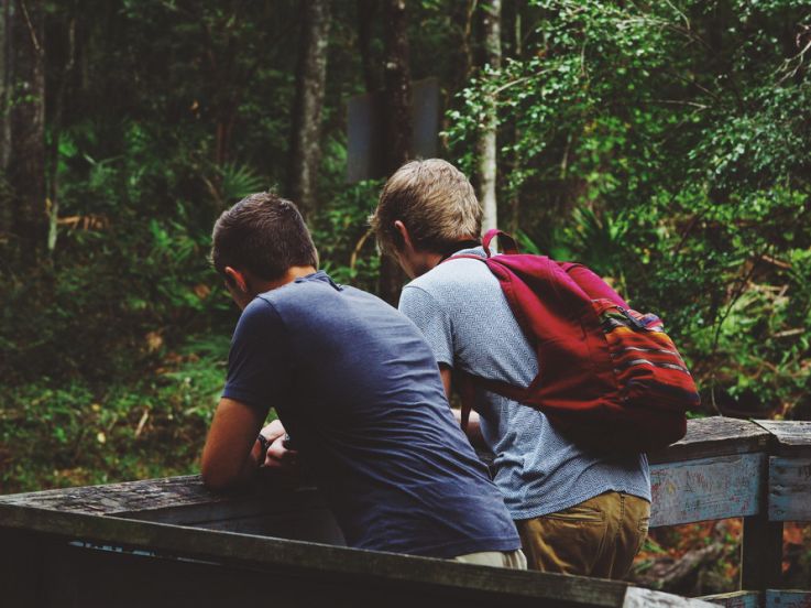 Vaccination Coronavirus : les ados de 16 et 17 ans pourraient être exemptés d'autorisation parentale