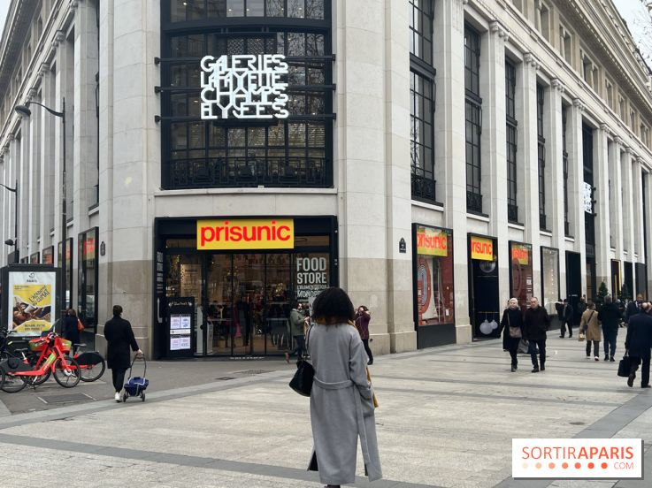 L'enseigne Prisunic fait son retour sur les Champs-Elysées à Paris