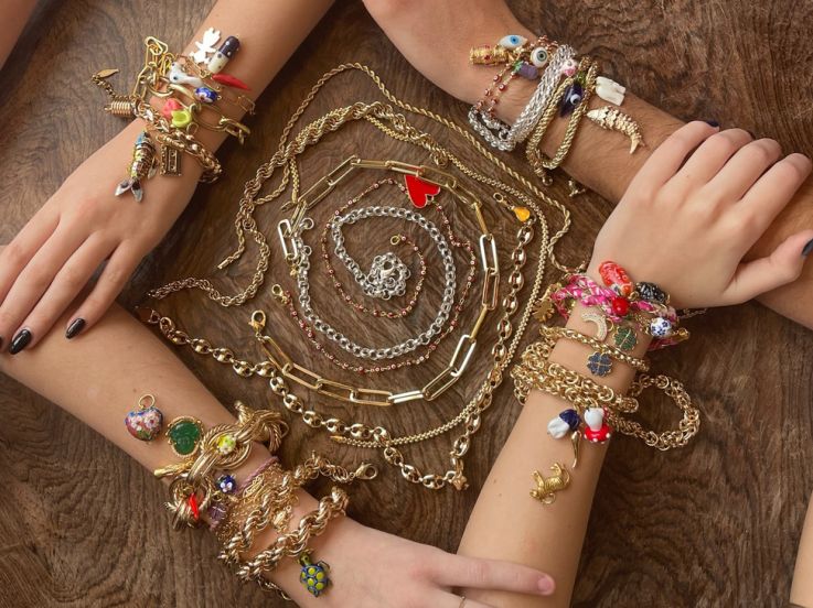 Atelier de création de bijoux personnalisé Kchoush et tea-time au cœur d'un hôtel parisien