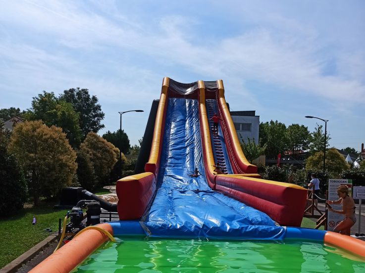 Clamart plage 2022 débarque au cœur du jardin parisien ! Baignade, animations et jeux aquatiques 