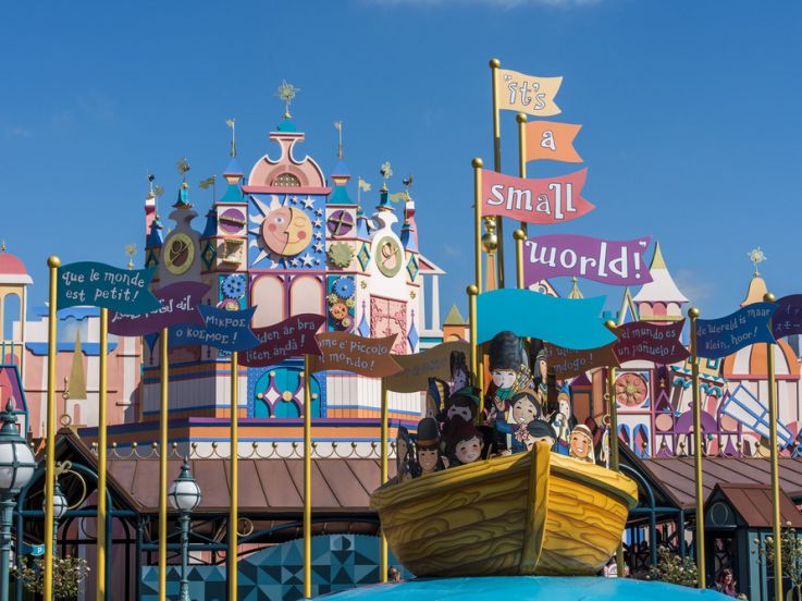 Réouverture de It's a Small World