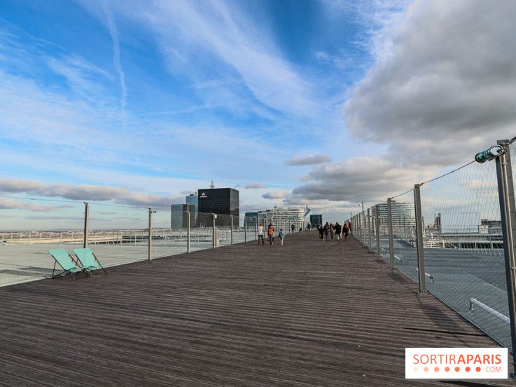 Réouverture du toit de la Grande Arche de La Défense