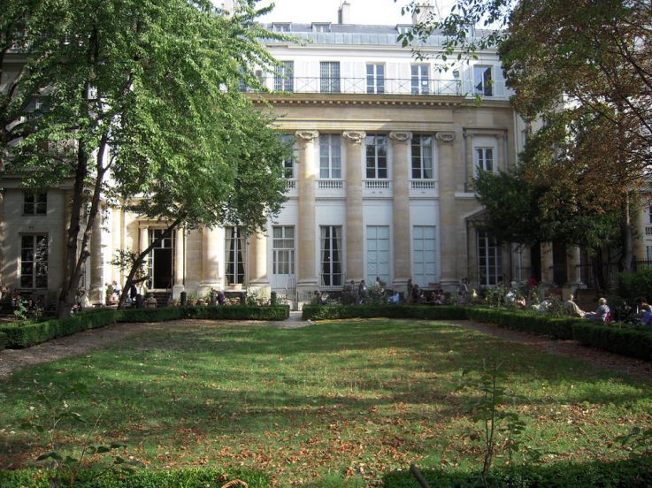 Histoire et culture italiennes à Paris : l'Institut Culturel Italien dans l'Hôtel de Galliffet