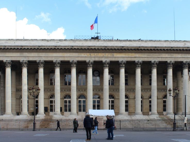 Babylon Halloween 2025 au Palais Brongniart : soirée électro immersive avec Agents of Time à Paris