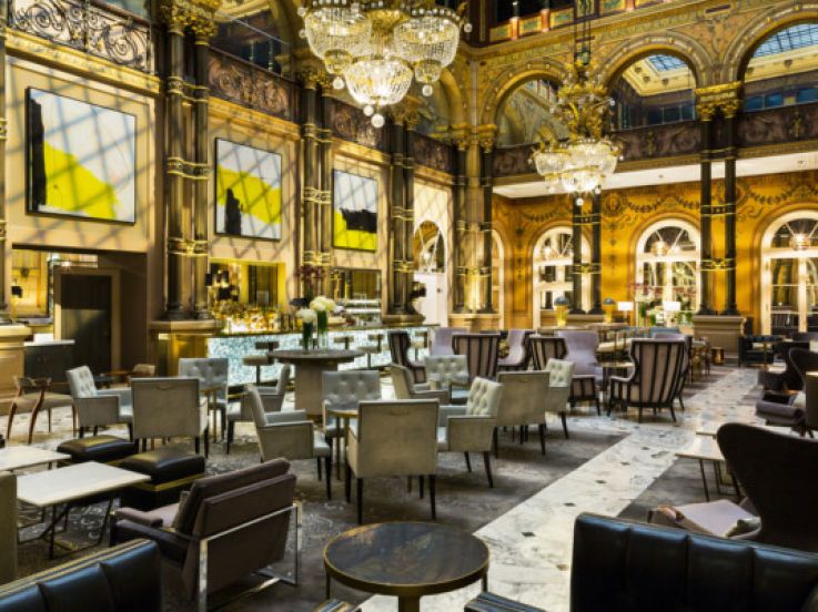 Fêtez Noël au Hilton Paris Opera