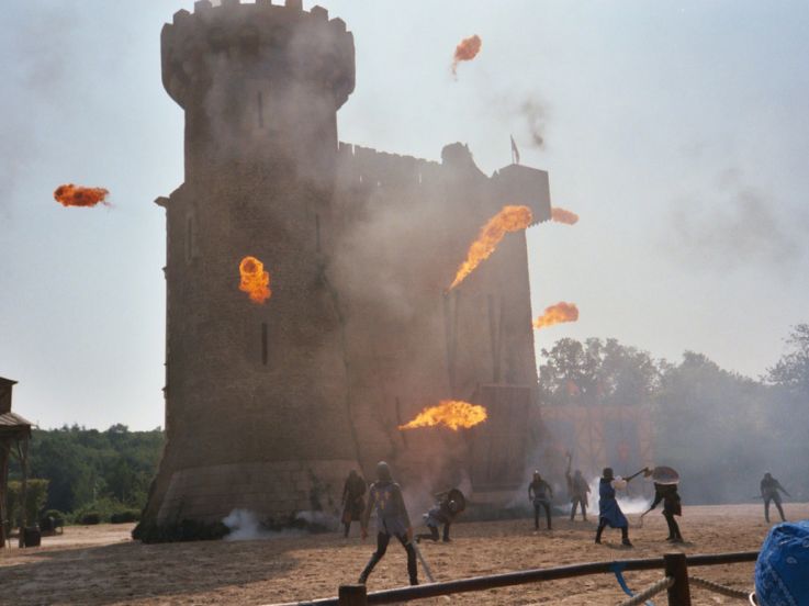 Puy-du-Fou : Roselyne Bachelot dément tout passe-droit