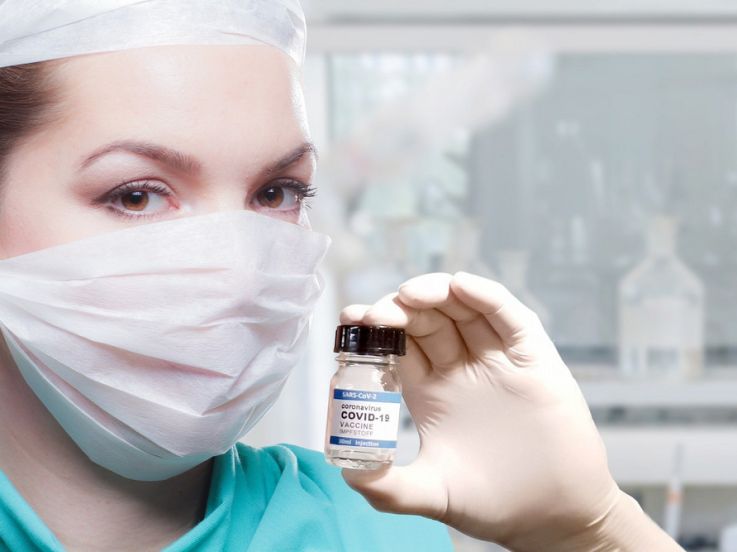 Covid : le vaccin d'AstraZeneca réduirait la transmission du virus selon une étude