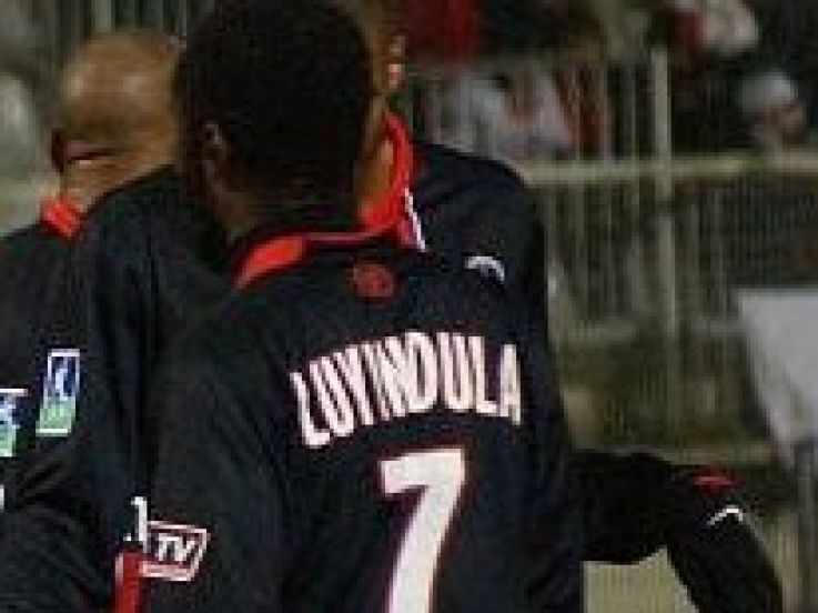 Prolongation de contrat pour Luyindula ?