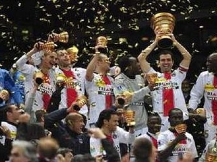 Lens : Historique en Coupes