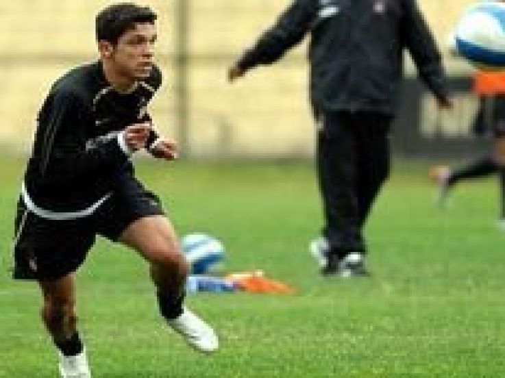 Paris cherche un club pour Everton