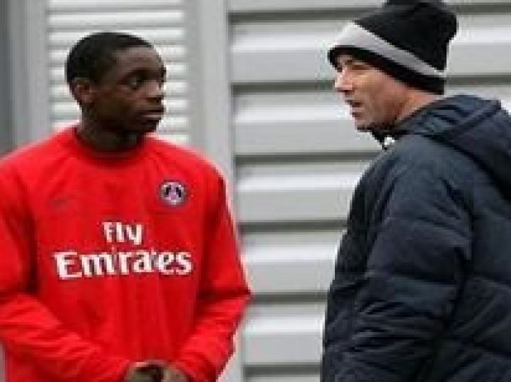 Liverpool officialise Mavinga !