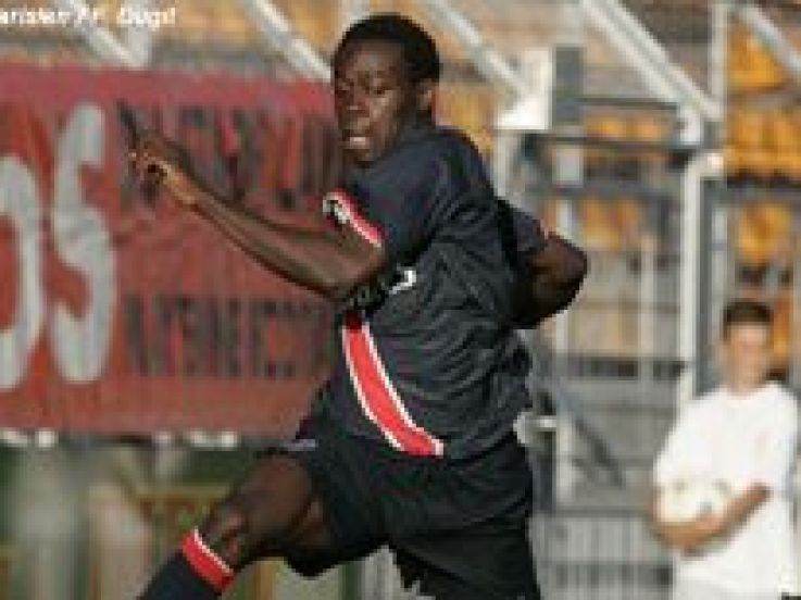 Boli buteur avec Nîmes