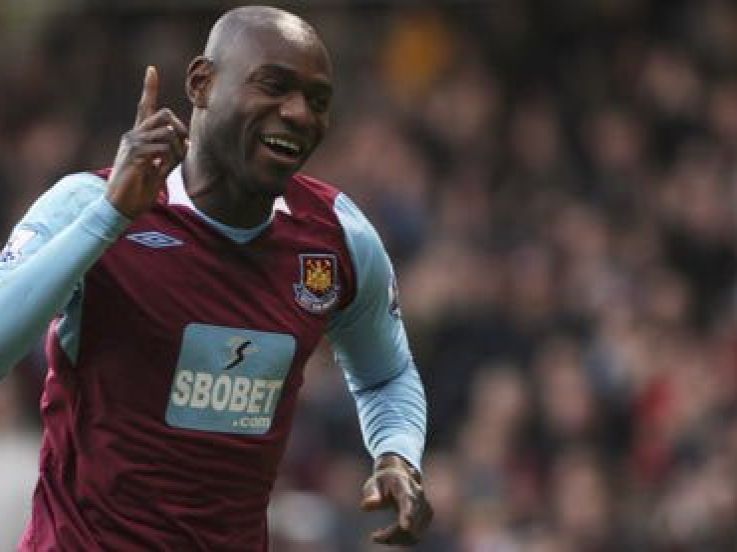 Ilunga restera en Angleterre