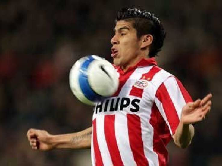 Salcido toujours pisté ?