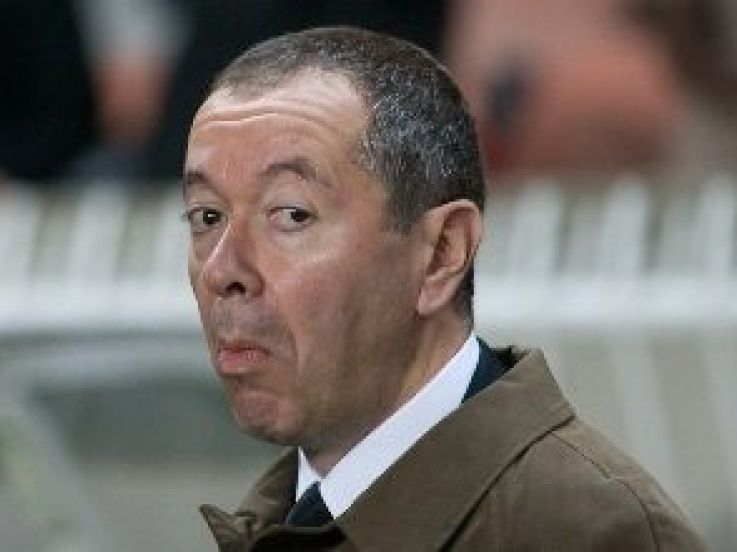 Paris doit vendre pour acheter