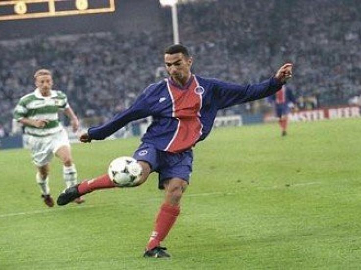 Le Saviez-vous ? - La signature de Djorkaeff