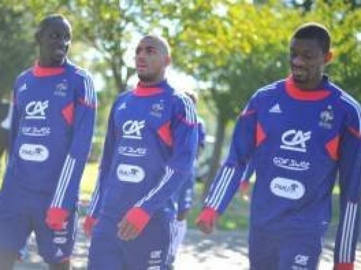 Rennes : M'Vila parle de Sakho