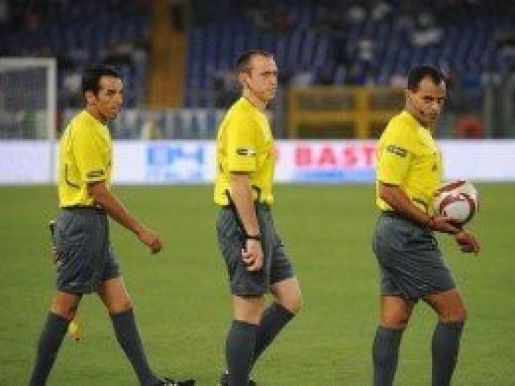 Lyon : Ruddy Buquet au sifflet