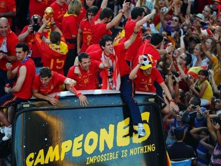 Les supporters défileront en bus