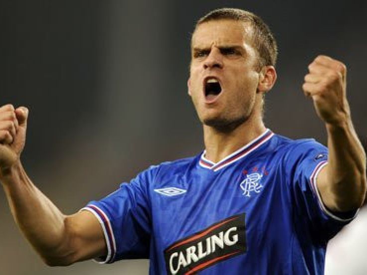 L'AEK teste Rothen