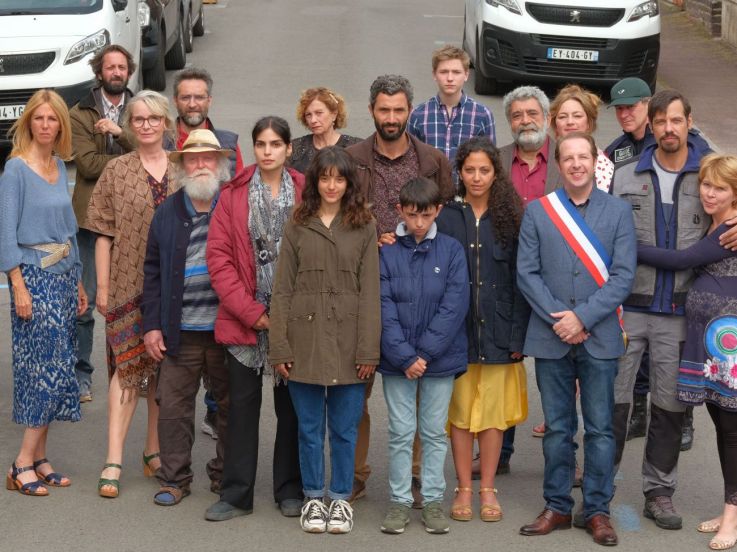 Les Barbares : Julie Delpy explore les préjugés avec une comédie hilarante - Teaser exclusif