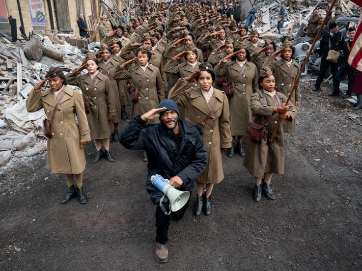 Messagères de guerre : le drame historique de Tyler Perry sur Netflix avec Kerry Washington