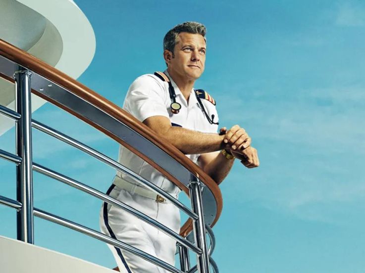 Docteur Odyssey : Ryan Murphy embarque Joshua Jackson dans une série médicale sur les flots