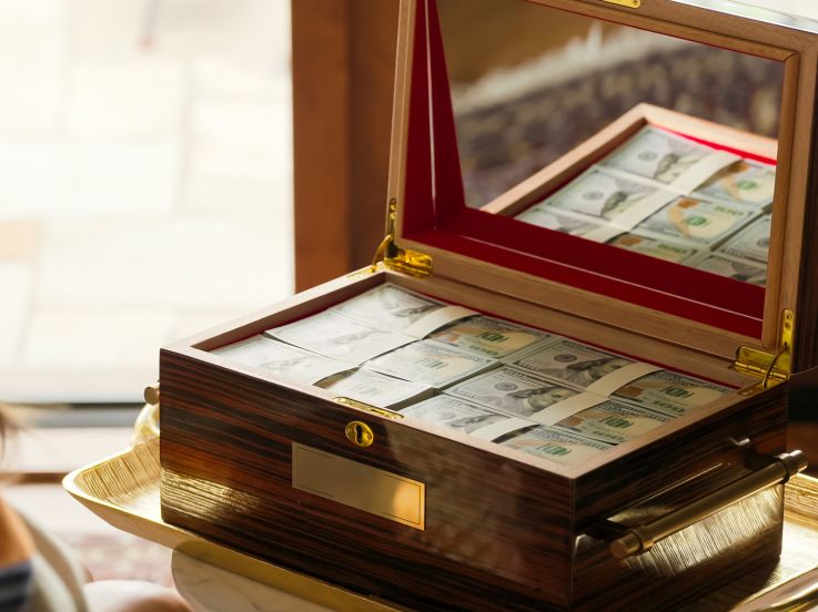 Million Dollar Secret : mensonges et stratégies pour remporter le jackpot