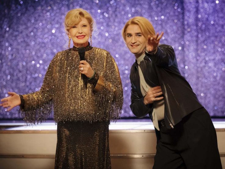 Ça, c'est Paris ! : la série comédie dramatique française avec Alex Lutz