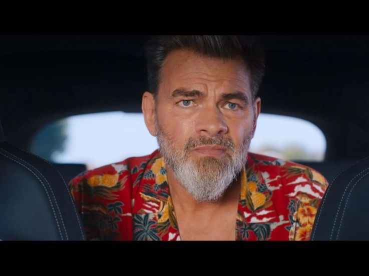 Vacances forcées : Clovis Cornillac dans une comédie de cohabitation inattendue