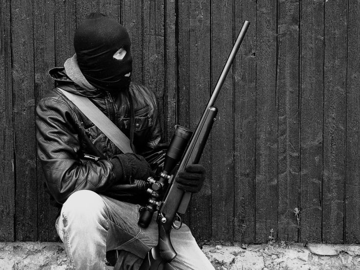 Darmanin ordonne l'expulsion de 231 étrangers fichés S