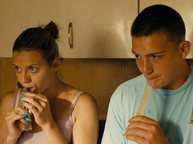 Il pleut dans la maison : Un drame-comédie sur l'adolescence à la Semaine de la Critique à Cannes